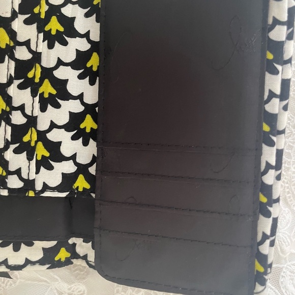Vera Bradley “Fanfare” Retired Vintage Tri-Fold Snap Wallet. - Picture 6 of 6